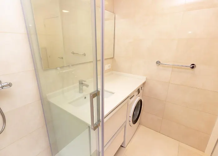 아파트 The White Apartment: Luxury, And Design *