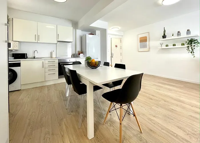 Spacious, Sunny Flat By Of Arts & Sciences * فالنسيا