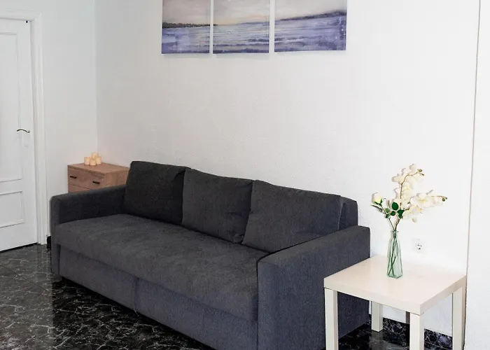 Apartamento Bright With Balcony Between & Center 6p *