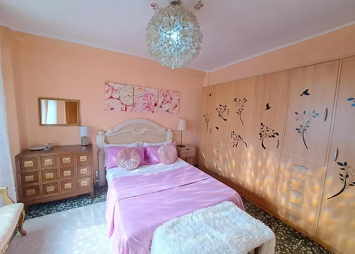 Full Equipped And Comfortable With Wifi 아파트