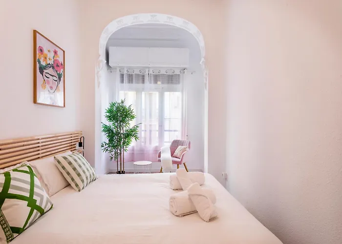 Convento, Amazing Flat With Terrace 2 *