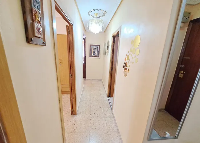 3 Bedroom Flat With Wifi Apartman *