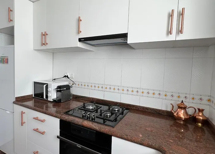 Big Spacious Penthouse Next To The Sea *