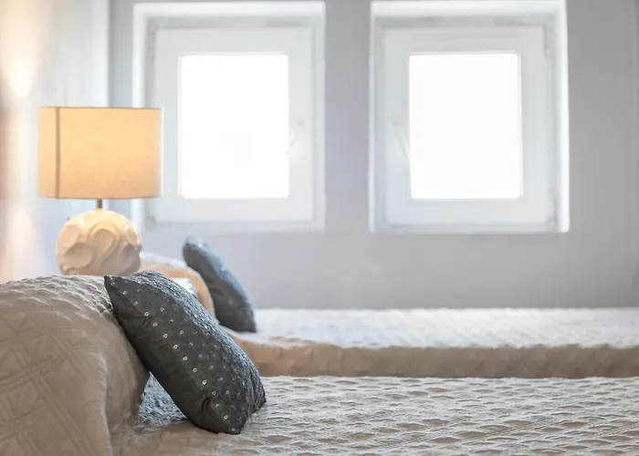 Travel Habitat Port Valencia.