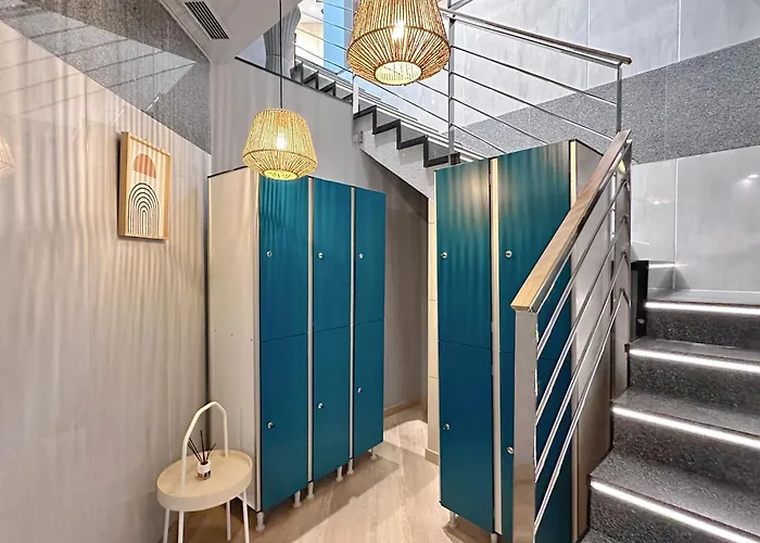 The Pod Blasco Hostel *