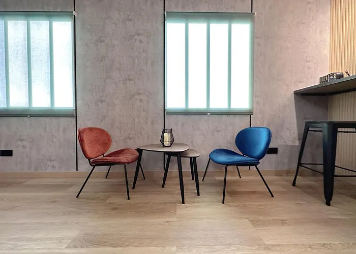 The Pod Blasco Hostel *