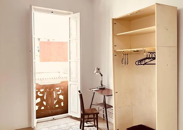 Muy Centrico En Junto A Ruzafa