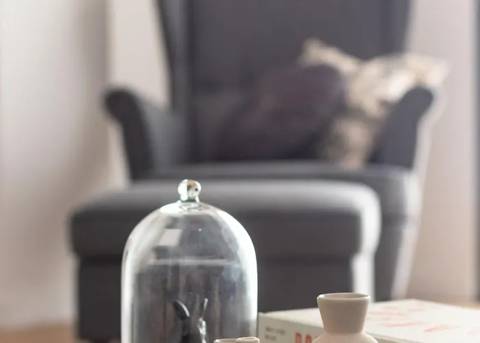 Διαμέρισμα Vlc Host - Leones