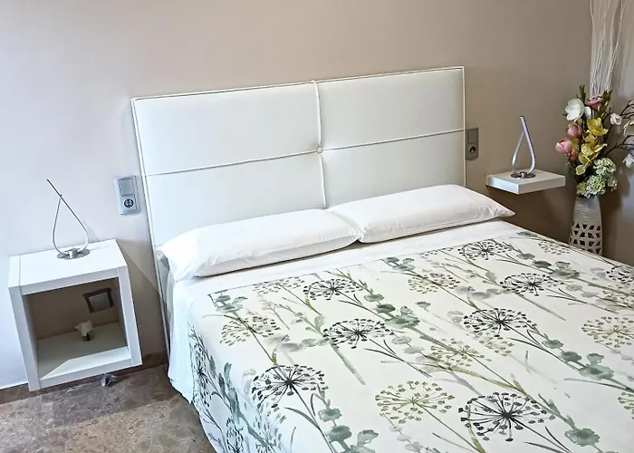 En La Ciudad De Artes Y Ciencias Διαμέρισμα *