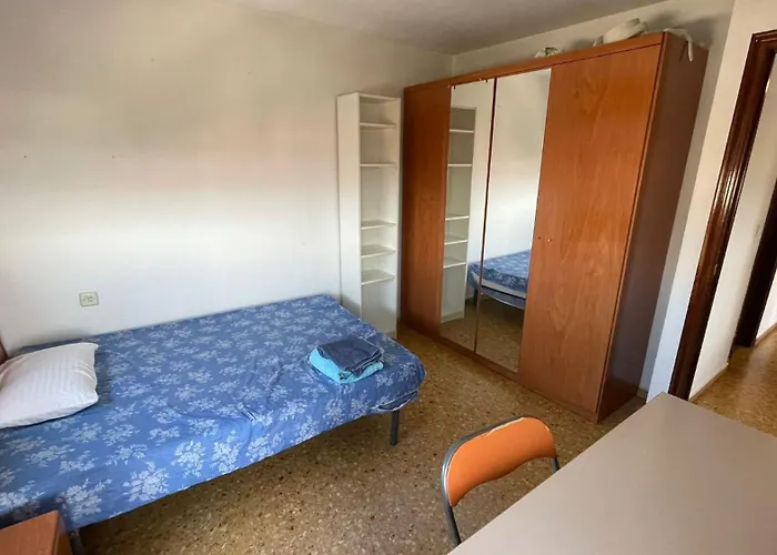 Flat Friend Group Or Family Near Center Blasco Ibanez Βαλένθια
