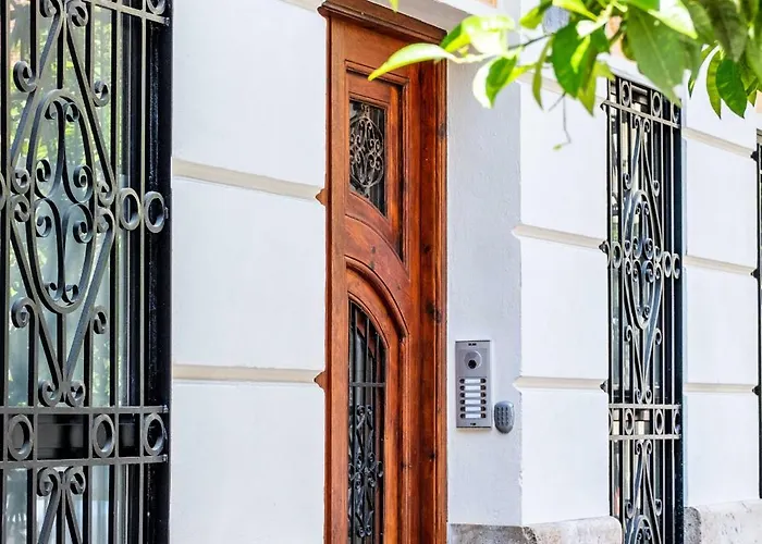 Amazing With Afun And Friendly Atmosphere Apartment Valencia