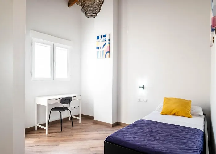 Brighthouse With Warm And Friendly Vibes