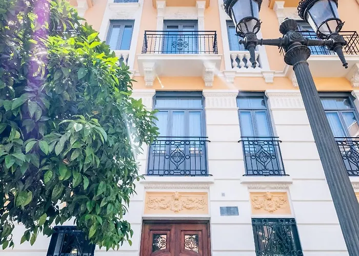 New And Modern With Comfy Beds شقة فالنسيا