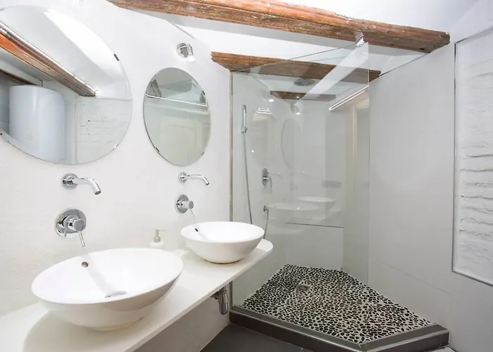 Next To Market, Cathedral And Town Hall Appartamento Valenza