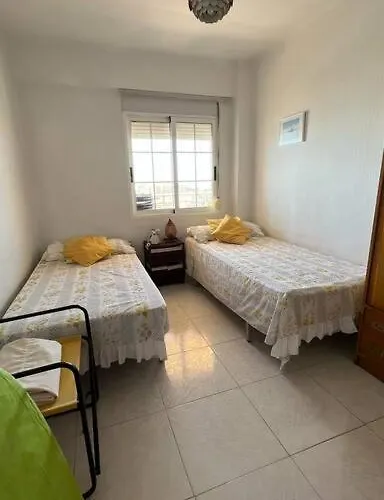 Apartamento Con Acceso Directo A La Playa * Valencia