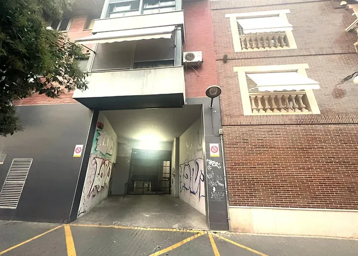 Esmeralda With Free Private Underground Parking Βαλένθια