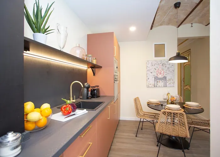 Singularstays San Valero Διαμέρισμα