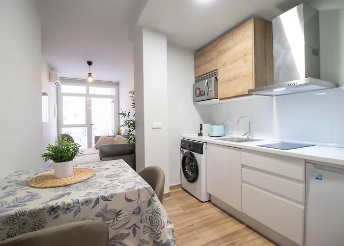 Parque Del Turia By Concept Flats * فالنسيا