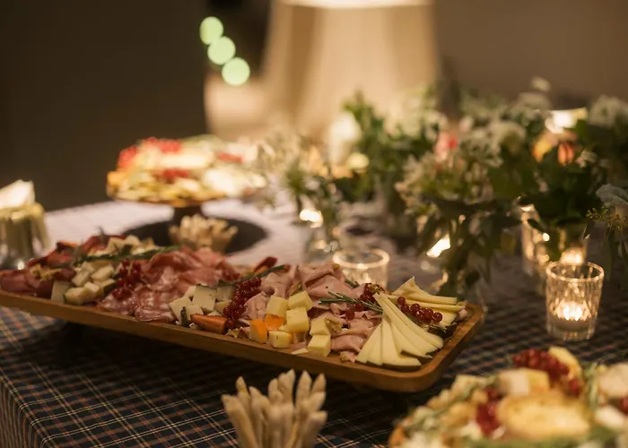 Malcom And Barret Szálloda 3*