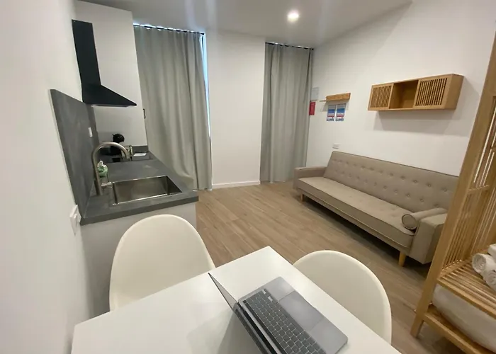 Travel Habitat Cabanyal Lofts 발렌시아