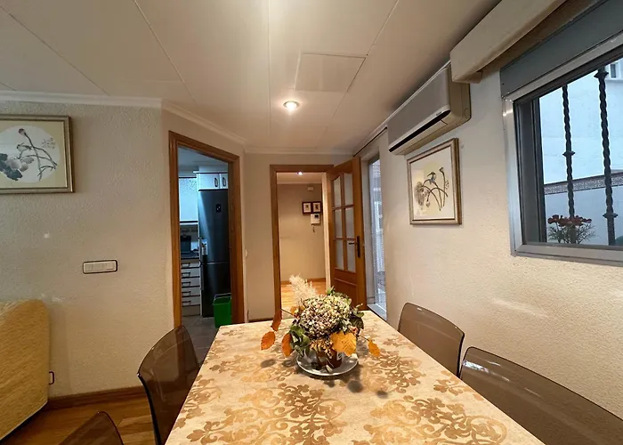 La Casa De Lili Acerca De Palacio De Musica Διαμέρισμα Βαλένθια