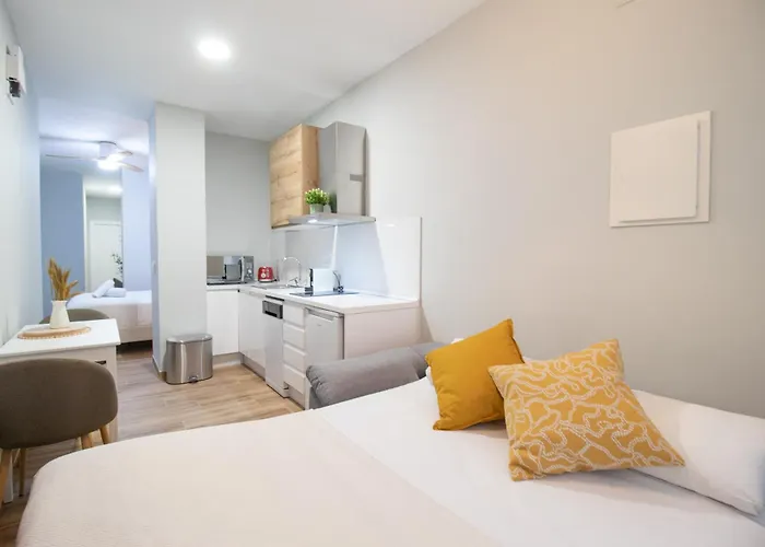 Parque Del Turia By Concept Flats * فالنسيا