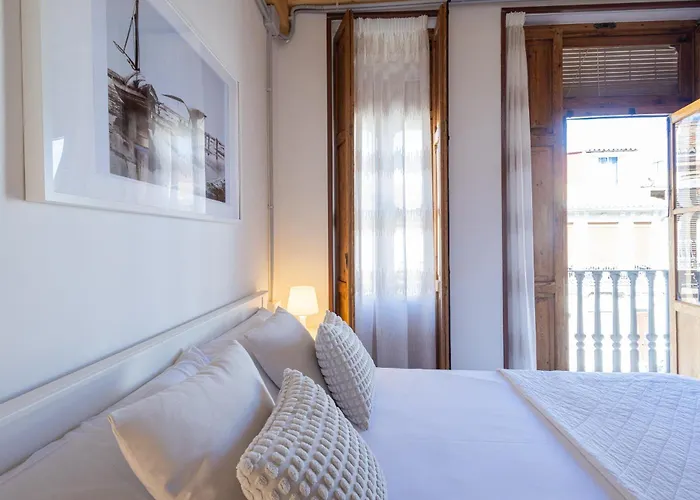 Florit Flats - El Cabanyal Duplex *