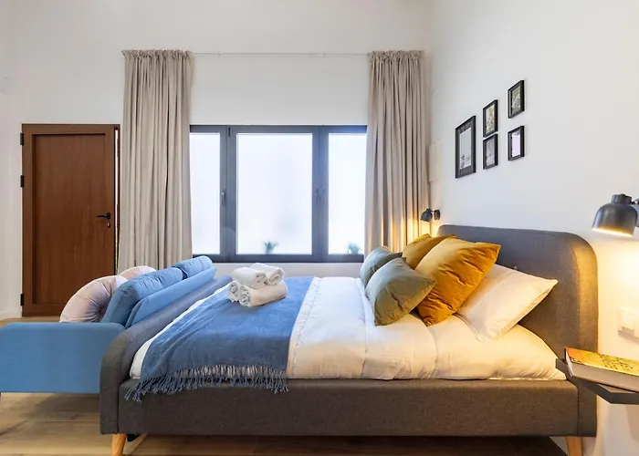 Apartment Travel Habitat Patraix Con Terracita *