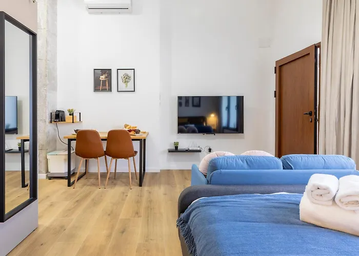 Apartment Travel Habitat Patraix Con Terracita