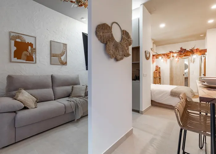 Bosque Encantado Hm13 فالنسيا