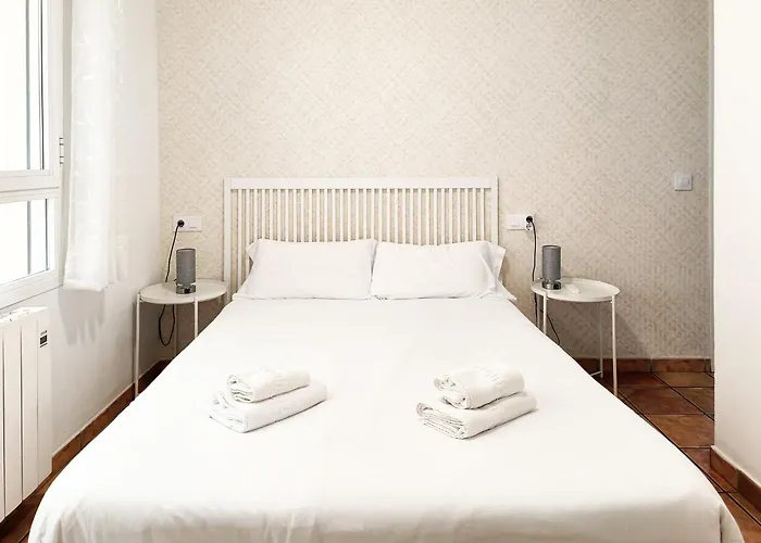 Flats Friends Nave *