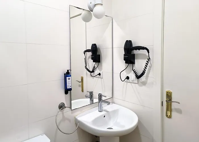 Flats Friends Nave * Valence