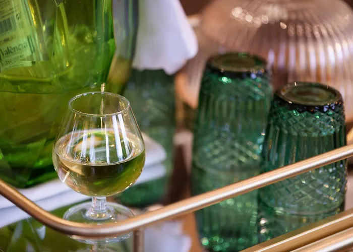 Palacio Santa Clara, Autograph Collection 4*