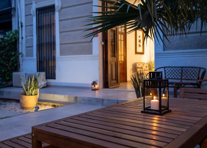 Portrait Boutique بيت ضيافة *