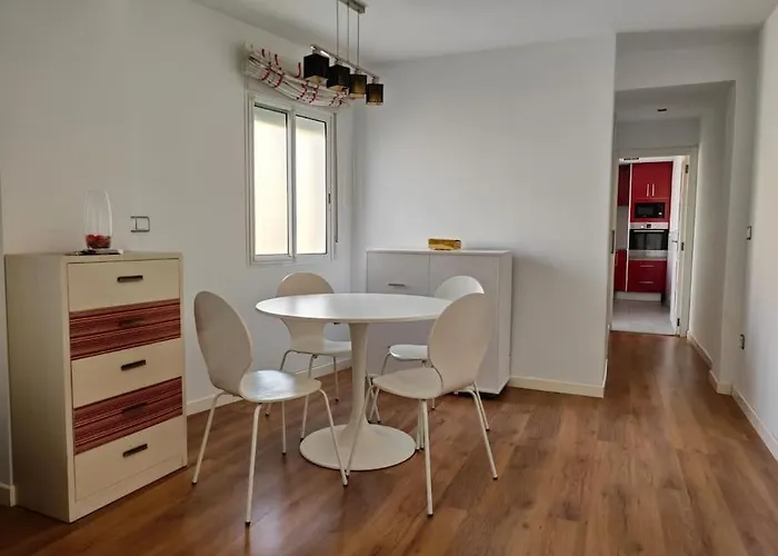 아파트 Piso Cerca Universidades Y Playa