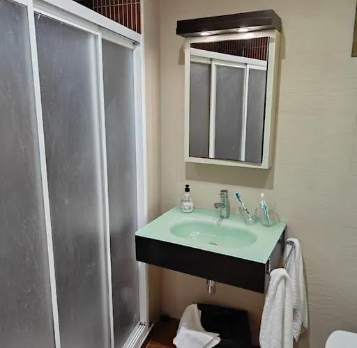 Piso Cerca Universidades Y Playa *