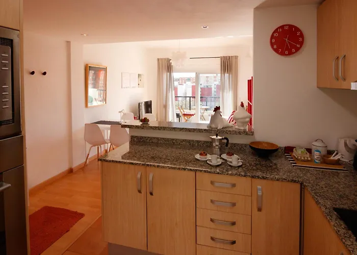 Luminoso. Comodo. Acogedor. Wifi. Junto A Ave Appartement Valence