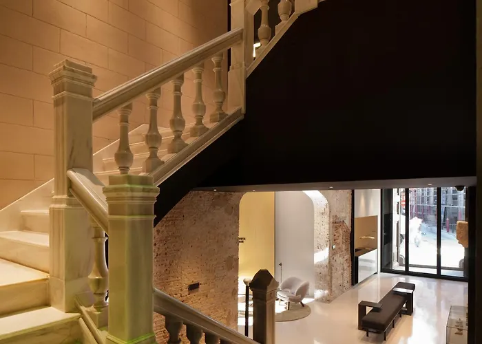 كارو فالنسيا