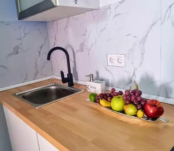 Ynfinity فالنسيا