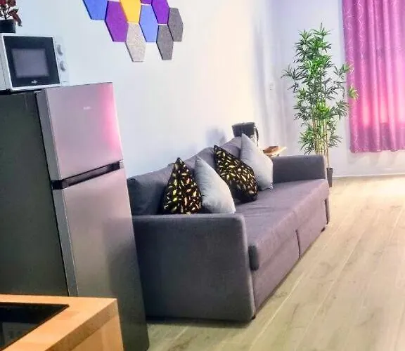 Apartahotel Ynfinity 3*