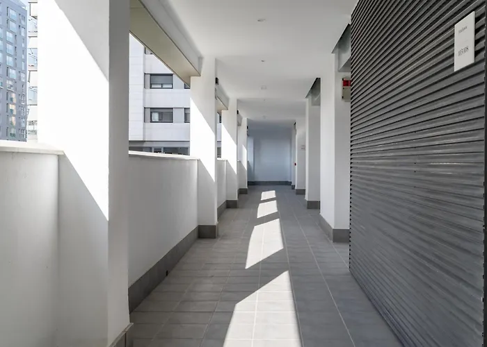 شقة Limehome Carrer D'antonio Ferrandis فالنسيا