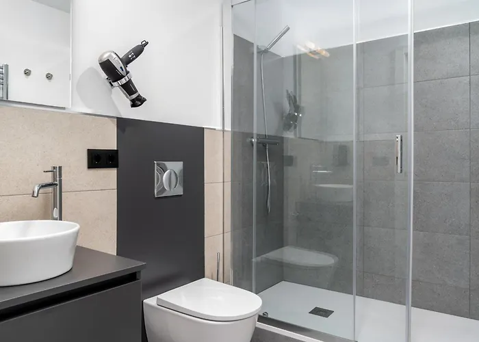 Limehome Carrer D'antonio Ferrandis فالنسيا