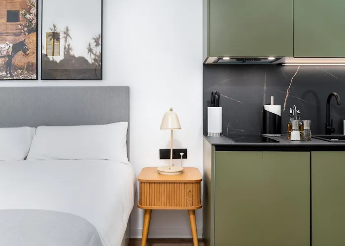 Limehome Carrer D'antonio Ferrandis فالنسيا