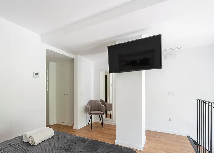 Apartment New Duplex, 2 Wc, Frente Ciudad De Ciencias Y Artes