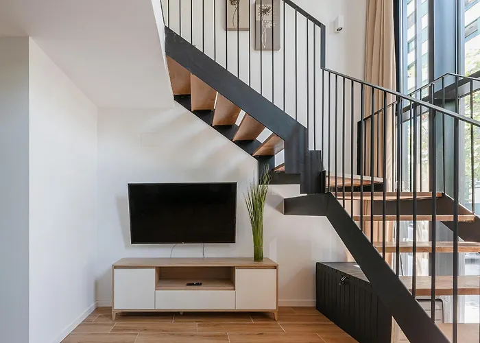 New Duplex, 2 Wc, Frente Ciudad De Ciencias Y Artes