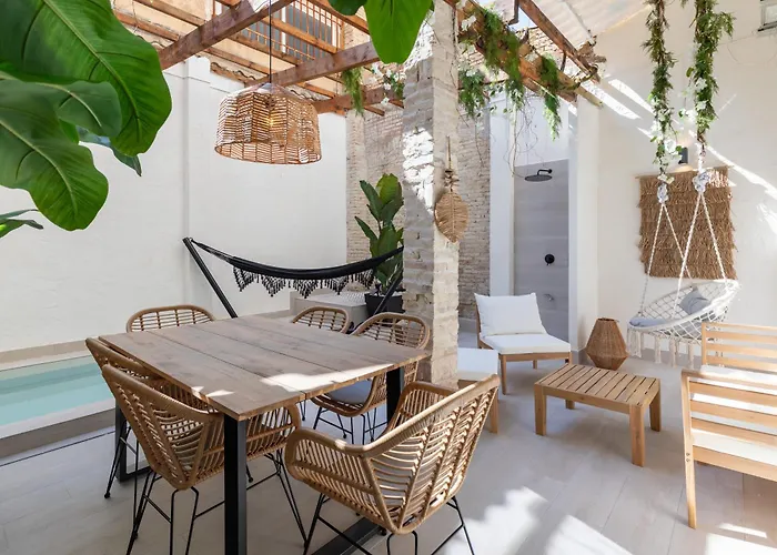 Con Piscina Y Terraza * 발렌시아