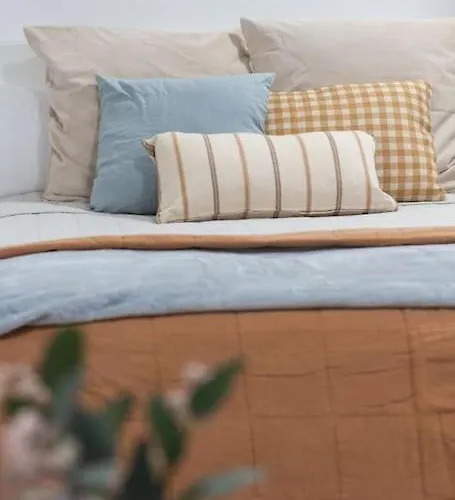 Vlc Host - Manya Apartment *