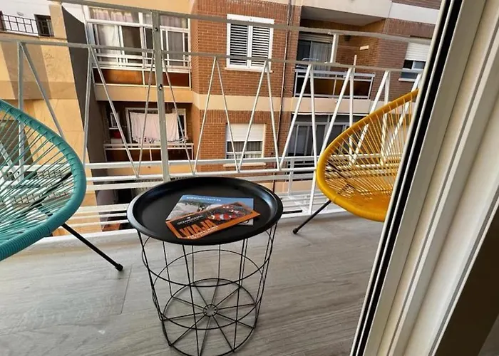 Alloggio in famiglia Late Checkout 14 H Free Netflix Tv Valenza