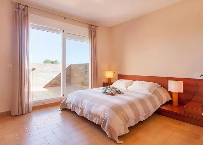 Holiday home Casa En Valencia, Piscina, Cerca De Golf, Playas, Moto Gp Valencia