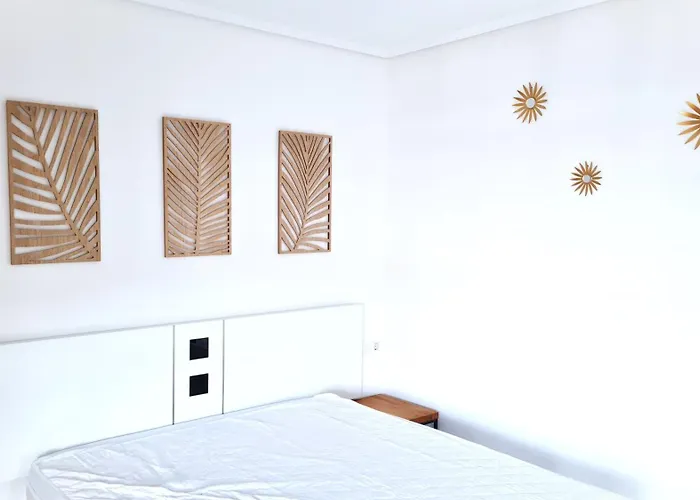 Luxury D9-29 With Terrace And Sea Views With Two * Valence